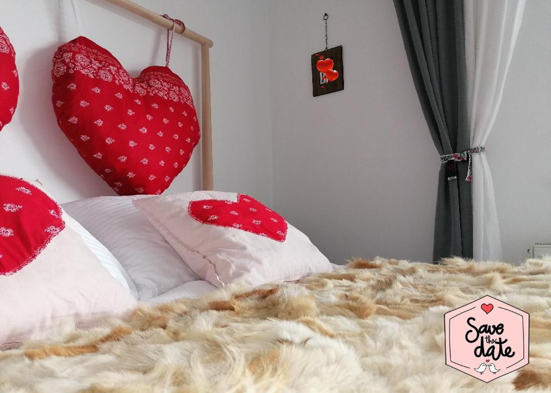شقة Mymara , Apartman Ivadella Bešeňová المظهر الخارجي الصورة